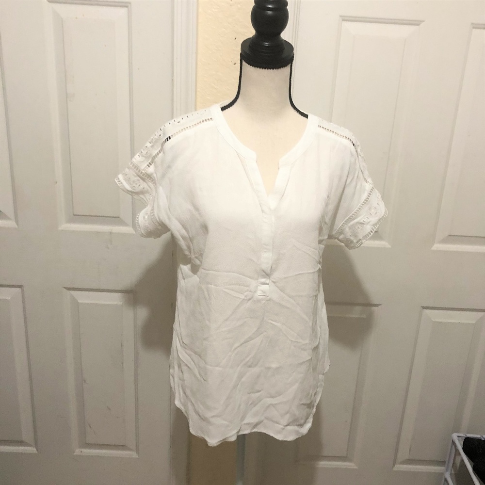 Talbots White Embroidered Cut Out Short Sleeves